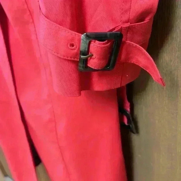 Talbots Red Raincoat/Overcoat/Trench Coat W/Belt 2 Front Pockets Lined Size M - Picture 4 of 11